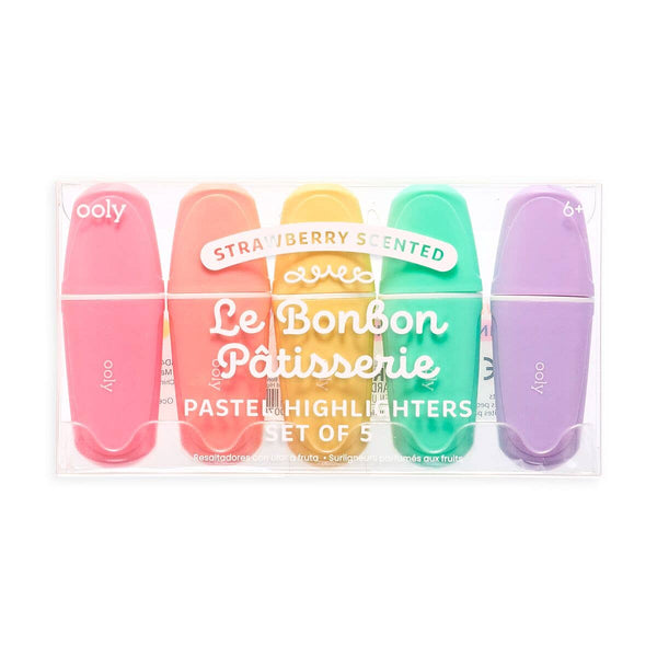 Le Bon Bon Patisserie Strawberry-Scented Highlighters