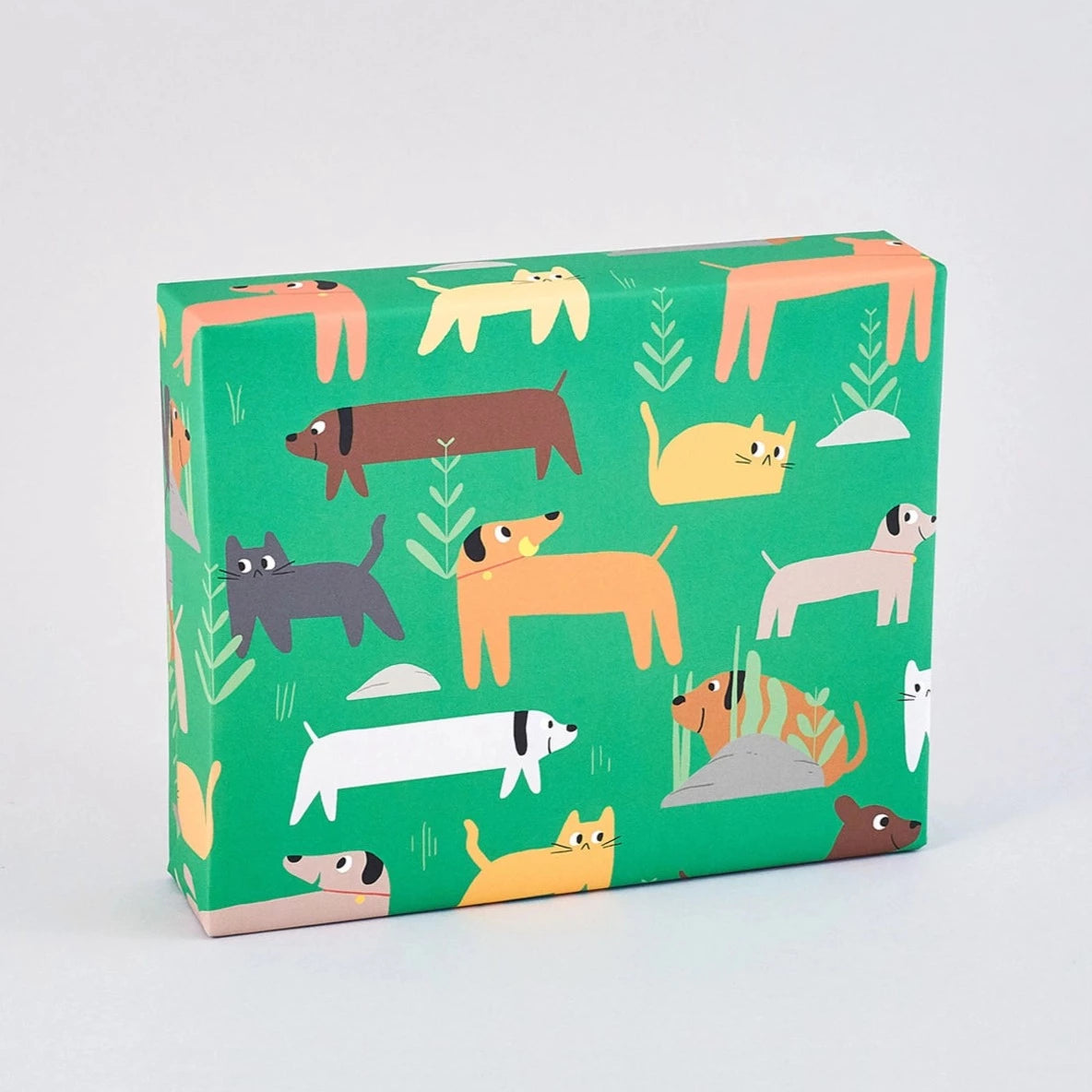 Cats & Dogs Gift Wrap
