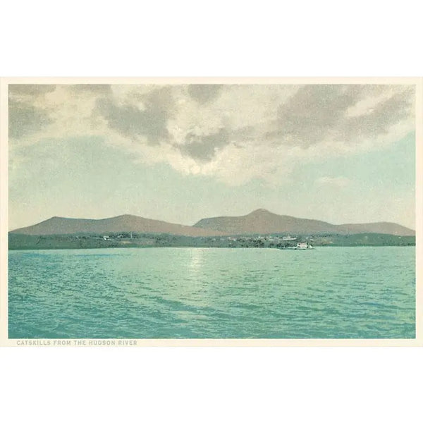 NS-553 Catskills from the Hudson River, New York - Vintage Image, Postcard